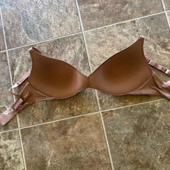 Skims Wireless Form Push-up Plunge Bra Sienna Size 34DDD - Picture 5 of 7